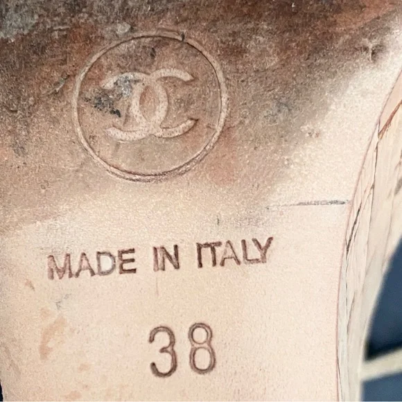 CHANEL Vintage Authentic Striped Fabric Platform Wedge Sandals w/ Cork Sole - Picture 14 of 15